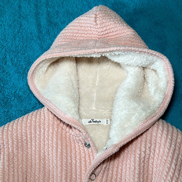 oh baby! Hooded Cable Knit Jacket/ Snowdrift Lining Dusty Rose Size 0-6 Months - Picture 4 of 8